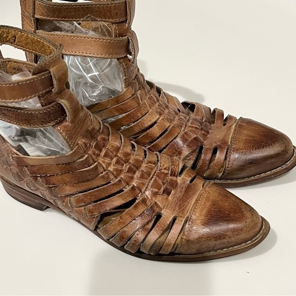 BED|STU Sandals Woven Leather Closed pointy Toe Ankle Buckle Brown booties 7 - Picture 3 of 16